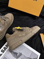 Louis Vuitton LV Trainer sneakers in a brown suede - 5