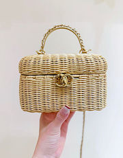 Chanel Vanity Case made of braided rattan with gold-tone hardware 11.5*19.5*11cm - 1