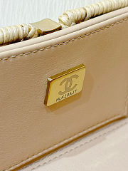Chanel Vanity Case made of braided rattan with gold-tone hardware 11.5*19.5*11cm - 3