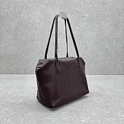 Row Henri bag in brown 30×16×24 cm - 5