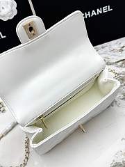 Chanel Mini Classic handbag in white has a handle embellished with rhinestones size 20x7x12 cm - 3