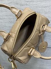Dior Groove 20 Bag in Biscuit Macrocannage Calfskin 20.5x13.5x12 cm - 3