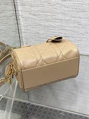 Dior Groove 20 Bag in Biscuit Macrocannage Calfskin 20.5x13.5x12 cm - 2