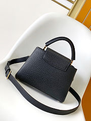 Louis Vuitton Capucines BB handbag Taurillon leather in black color with accessory 27x17.3x9 cm - 6
