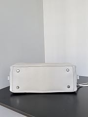 Balenciaga Small Leather Carrie Bowling Top-Handle Bag In White 31x12x12 cm - 6