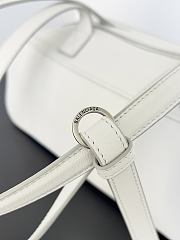 Balenciaga Small Leather Carrie Bowling Top-Handle Bag In White 31x12x12 cm - 4