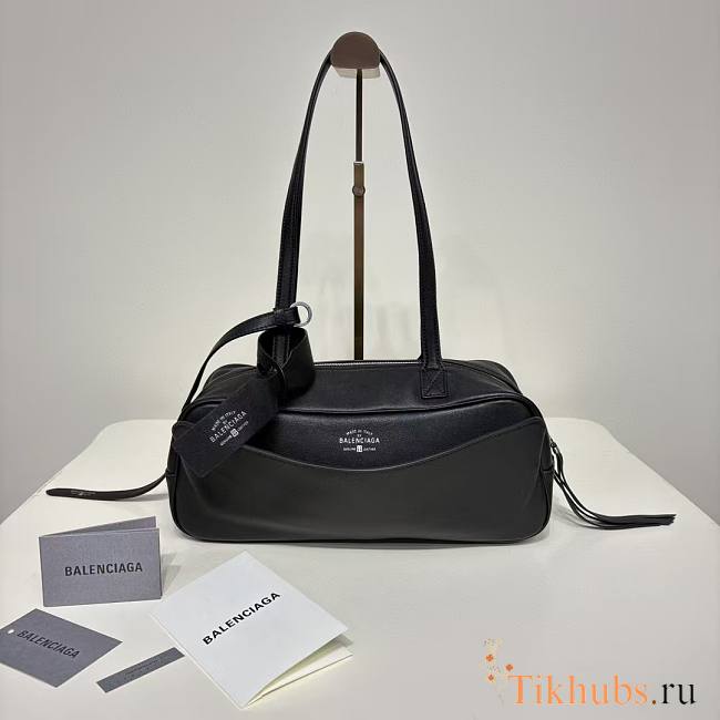 Balenciaga Carrie Bowling Bag in black leather 31x12x12 cm - 1