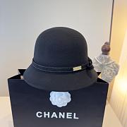 Chanel wool hat in black - 1