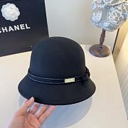 Chanel wool hat in black - 5