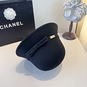 Chanel wool hat in black - 4