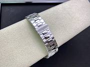 Patek Philippe Nautilus 5711/1A-018 Tiffany Blue Dial 40 mm - 5