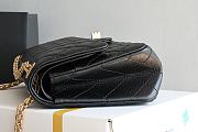 Chanel 2.55 Reissue Flap Bag in black with gold hardware 24cm - 6