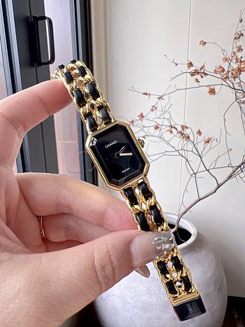 Chanel Premiere Edition H6951 watch