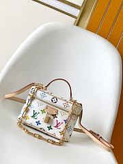 Louis Vuitton x Takashi Murakami Vanity Chain Pouch in white Monogram Multicolore 11.5 x 6.5 x 19  - 1