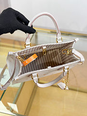 Louis Vuitton Monogram Bicolor OnTheGo PM M14403 25x19x11.5cm - 5