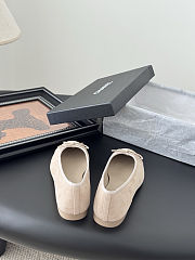 Chanel ballerina flats in beige suede - 3