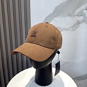Louis Vuitton baseball-style cap in brown - 1