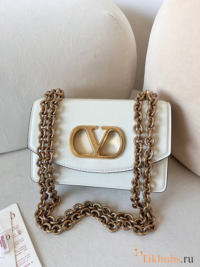 Valentino Garavani Vain shoulder bag in white color 19.5x13x7 cm - 1