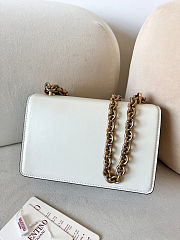 Valentino Garavani Vain shoulder bag in white color 19.5x13x7 cm - 6