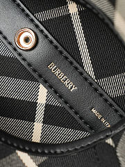 Burberry Canvas Check Large Shoulder Bag Black Calico 27.5 x 16 x 29 cm - 2