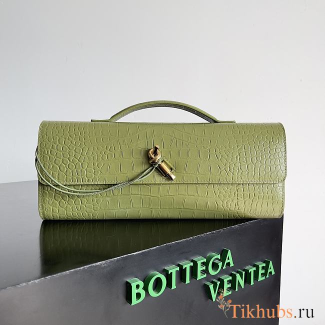 Bottega Veneta Andiamo Crocodile Clutch Matcha Bag 31x13x3cm - 1