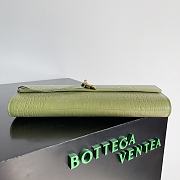 Bottega Veneta Andiamo Crocodile Clutch Matcha Bag 31x13x3cm - 6