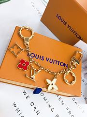 Louis Vuitton Fleur de Monogram bag charm - 2