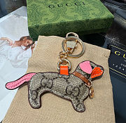 Gucci Dog-shaped bag pink charm - 5