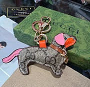 Gucci Dog-shaped bag pink charm - 2