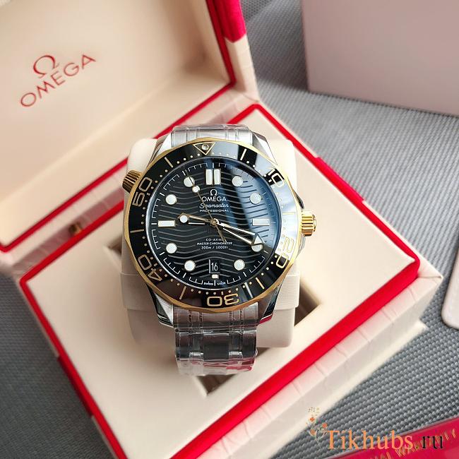 Omega Seamaster Diver Green 300M Watch 42mm - 1