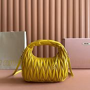 Miu Miu Wander Bag Matelasse Nappa Yellow 23x13x7cm - 4
