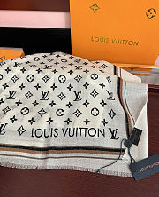 Louis Vuitton Bejeweled Scarf 100x200cm - 4