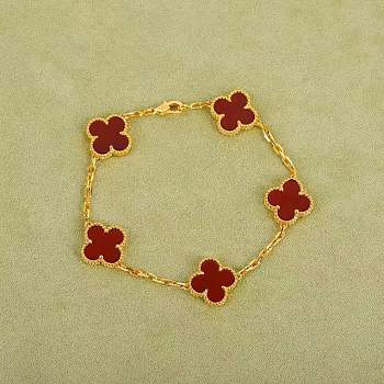 Van Cleef & Arpels Vintage Alhambra Red Motifs