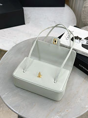 Chanel Preppy Coco Small Flap Bag 11.5x17x5cm - 2