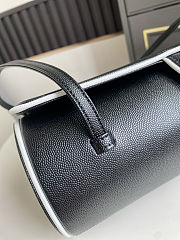 Chanel Preppy Bowling Bag 11X30X11cm - 3