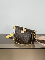 Louis Vuitton Multi Pochette Accessoires Monogram 24 x 13.5 x 4 cm - 2