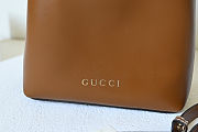 Gucci GG Emblem Small Smooth Leather Bucket Bag 19x 18x 11cm - 4