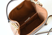 Gucci GG Emblem Small Smooth Leather Bucket Bag 19x 18x 11cm - 3