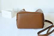 Gucci GG Emblem Small Smooth Leather Bucket Bag 19x 18x 11cm - 2
