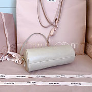 Miu Miu logo-embossed Leather Pouch Bag 22 x 9 x 9 cm - 2