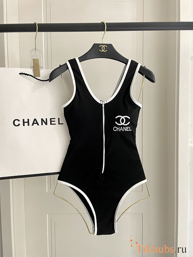 Chanel Bikini 18 - 1