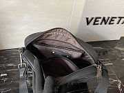 Bottega Veneta Men's BV Crossbody Bag 27x17x7cm - 4