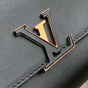 Louis Vuitton Wallet on Chain Capucines 12 x 4 x 23 cm - 2