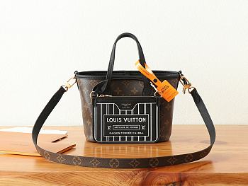 Louis Vuitton Neverfull Bandoulière Inside Out BB Black Bag 16.5 x 11 x 26.5 cm