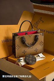 Louis Vuitton OnTheGo PM Brown Bag 25x19x11.5 cm - 1