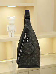 Louis Vuitton Duo Sling Bag Taigarama 20 x 42 x 6 cm - 1