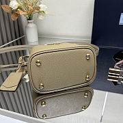 Prada Panier mini Saffiano leather bag 18×17×10.5cm! - 4
