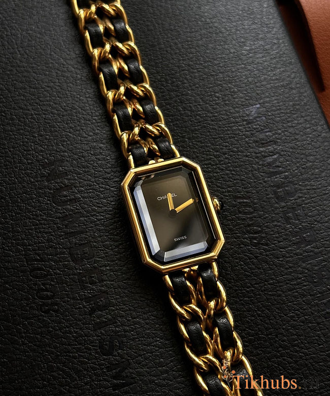 Chanel Première Edition Originale Watch 26.1×20 mm. - 1