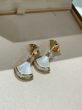 Bvlgari Divas' Dream earrings