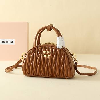 Miu Miu Arcadie quilted nappa leather bag 22x13x10cm